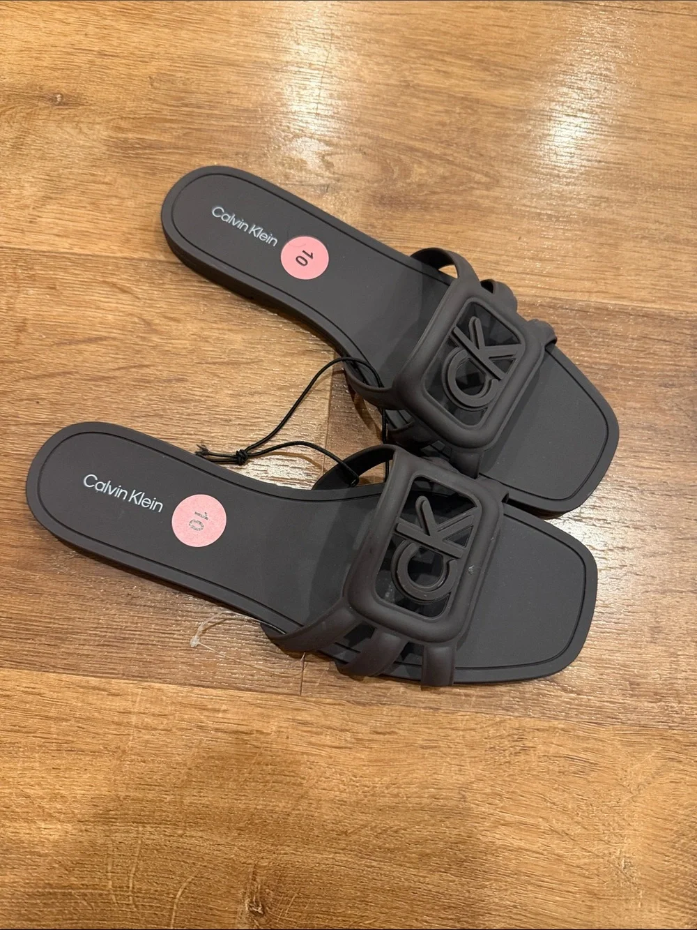 size 10M calvin Klein women’s Matte Black CK Logo Slide Sandals